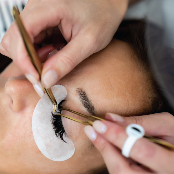 Elleebana Classic Lash Extensions Foundation Beauty Course Including Kit | 6.5hrs